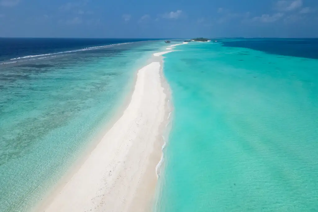 Maldives Hero 01