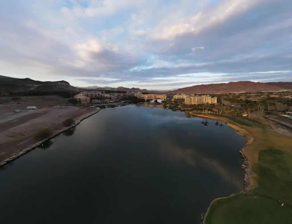 Use Lake Las Vegas as the recovery base