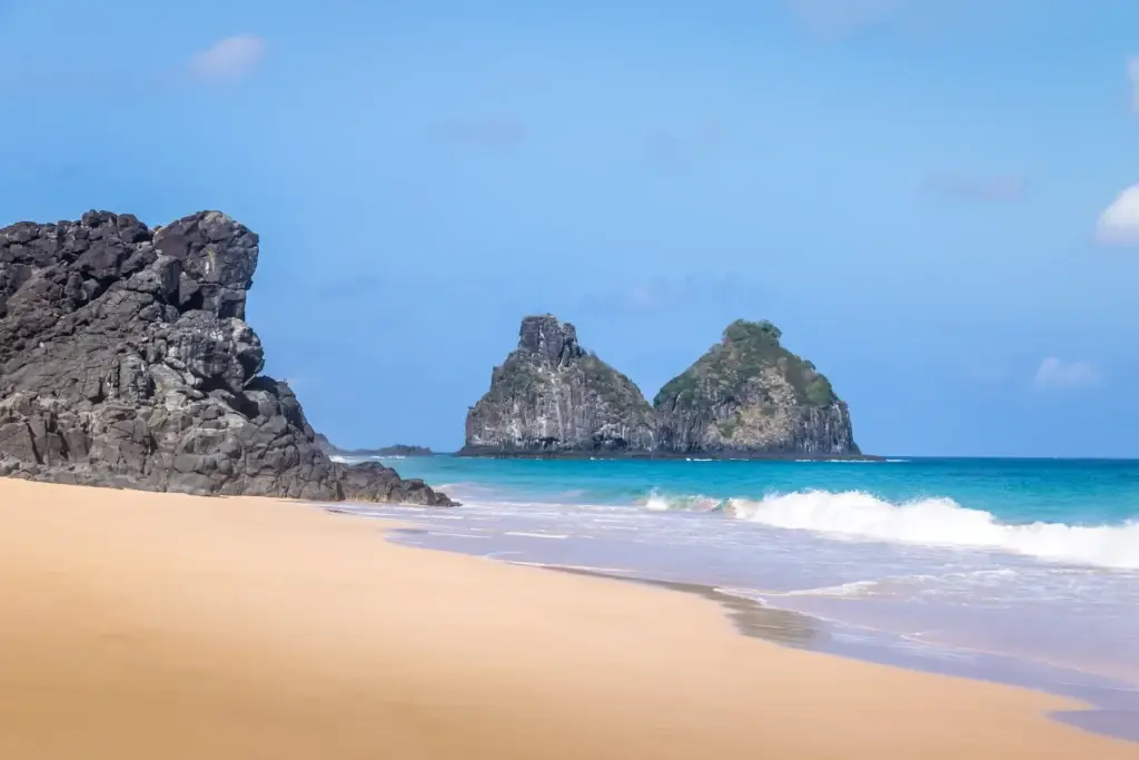 Morro Dois Irmaos and Americano Beach (Praia do Americano) Fernando de Noronha, Pernambuco, Brazil