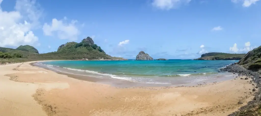 Baía do Sueste shoreline or compliant guided snorkeling