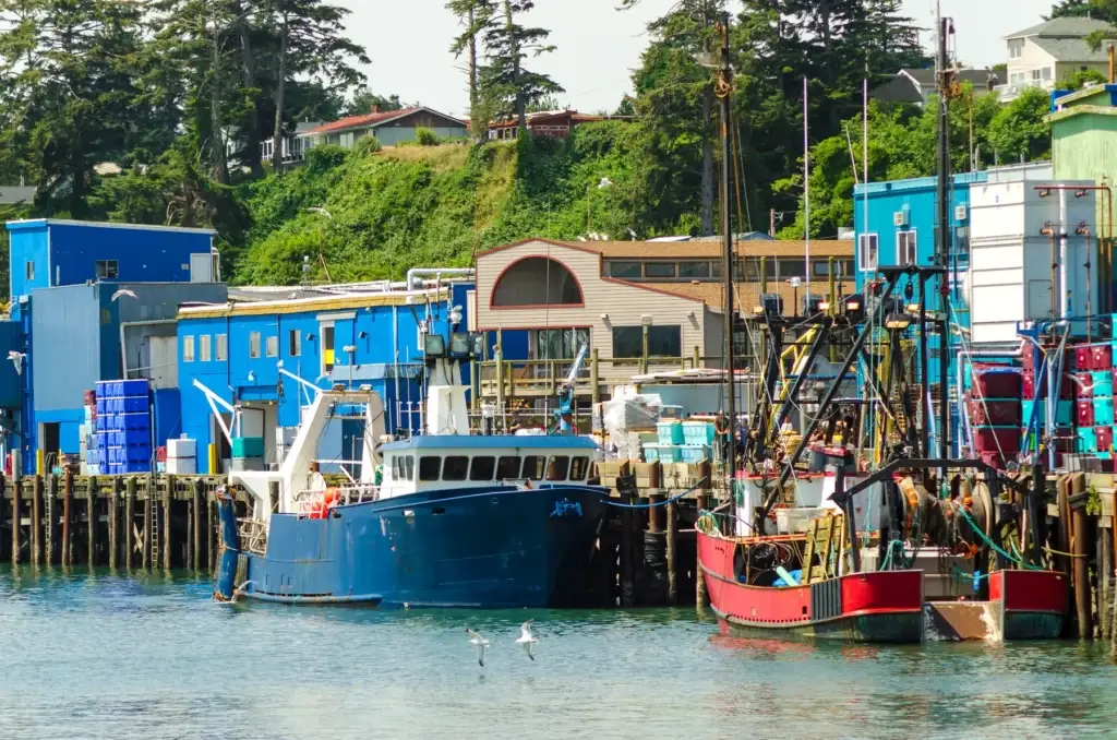 Newport Oregon fishing waterfront