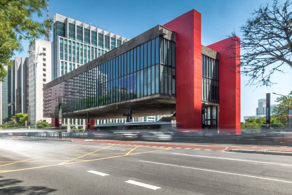 MASP exterior or authorized interior context