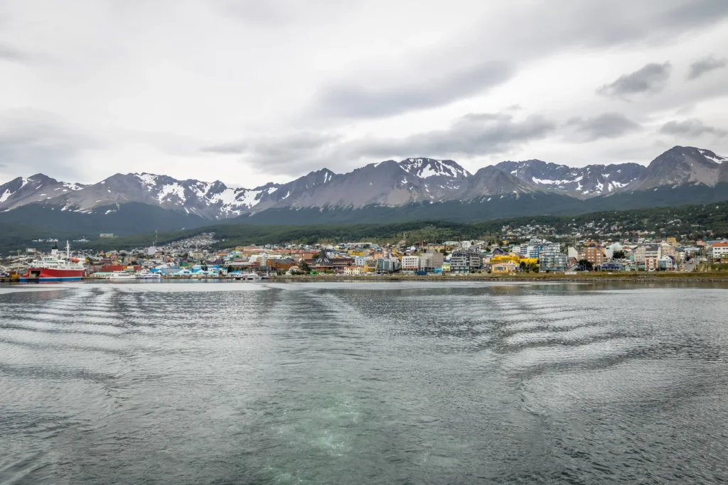 Exact Ushuaia urban and natural landscape