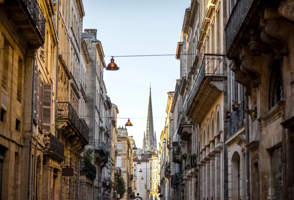 Bordeaux city architecture, illustrating a city base.