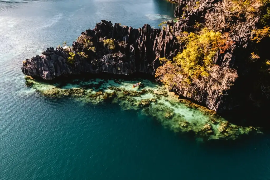 Twin Lagoon turquoise waters in Coron, Philippines