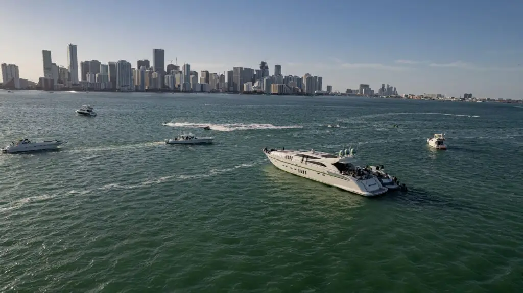 Private yacht cruising Biscayne Bay in Miami