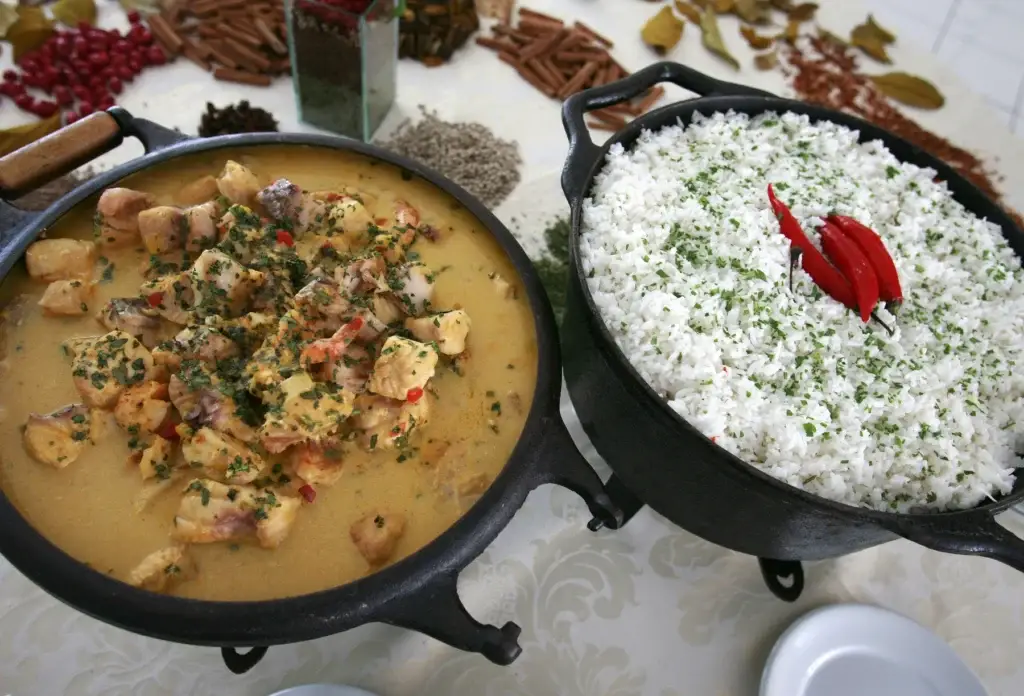 Moqueca Baiana served with rice.
