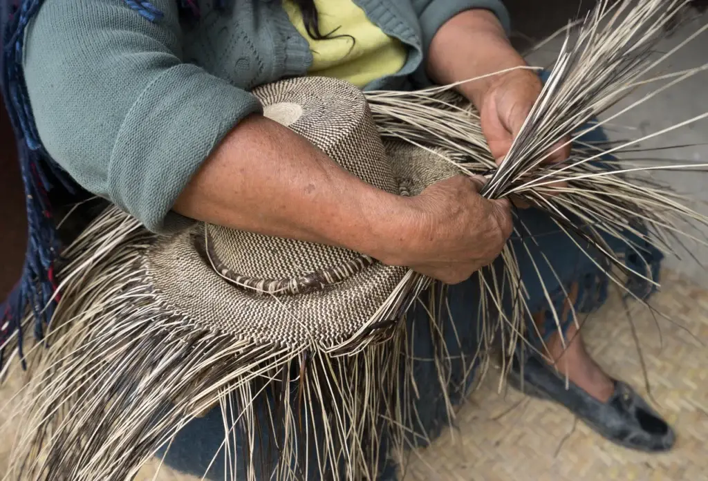 Straw-hat weaving in San Bartolomé, Ecuador.