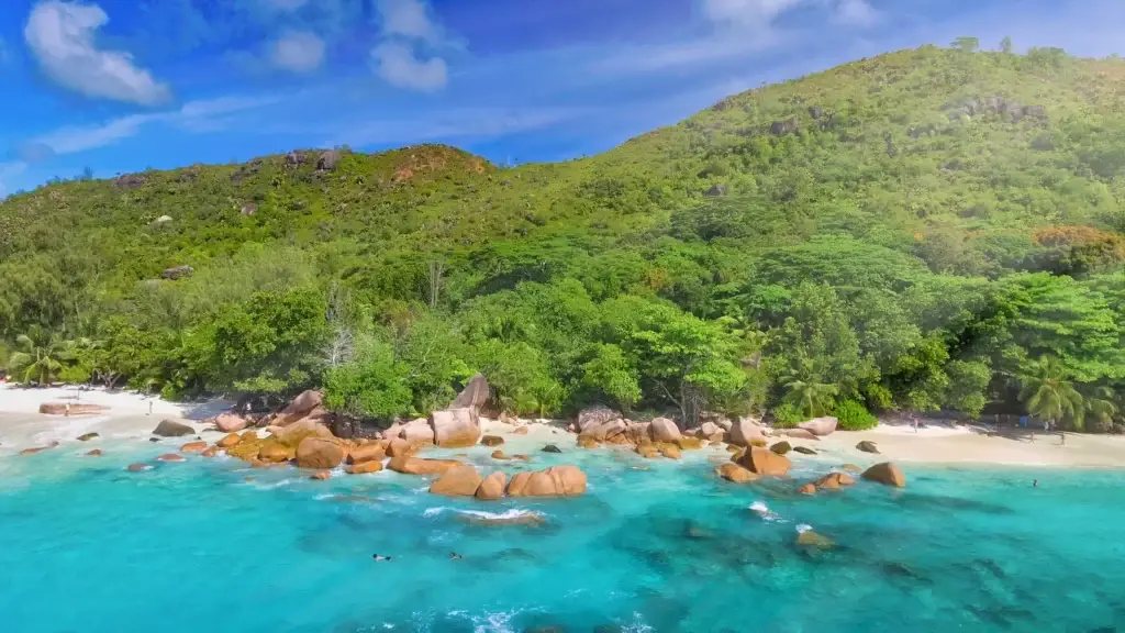 Praslin landscape