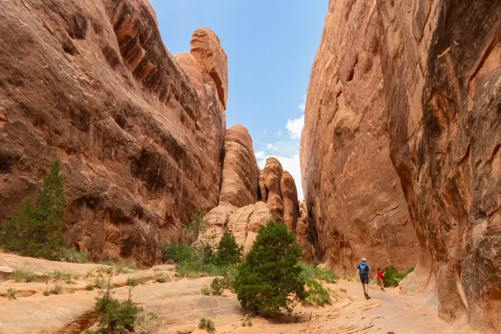 Arches geology guide context